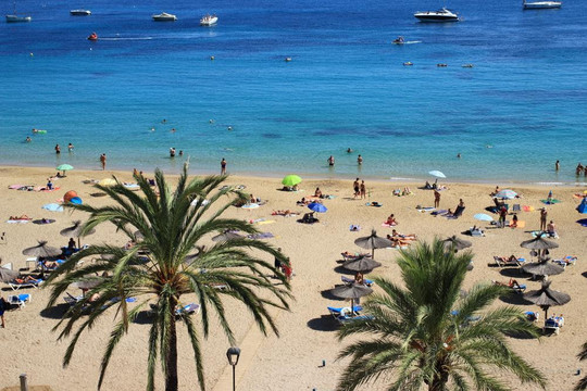 Cala de Sant Vicent-Cala de Sant Vicent必去景点