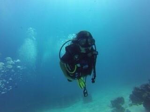 Scuba Diving Fun-查龙必去景点