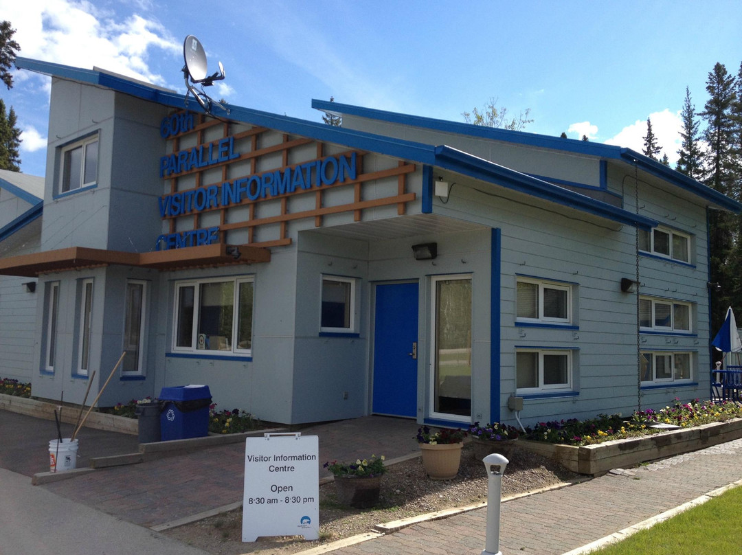 60th Parallel Visitor Information Centre-Grumbler必去景点