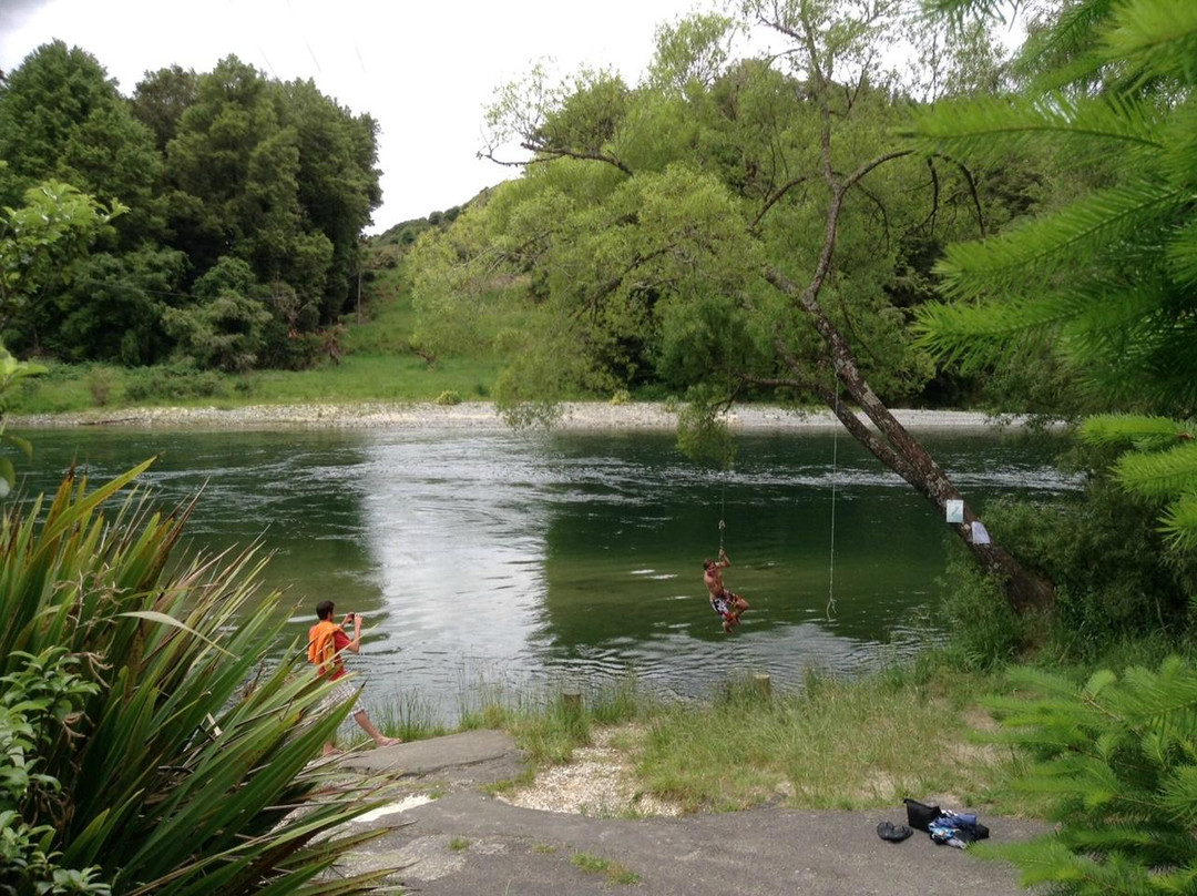 Riverside Holiday Park