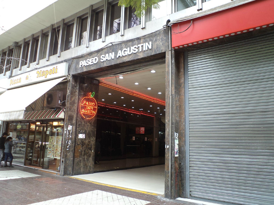 Centro comercial Paseo San Agustin