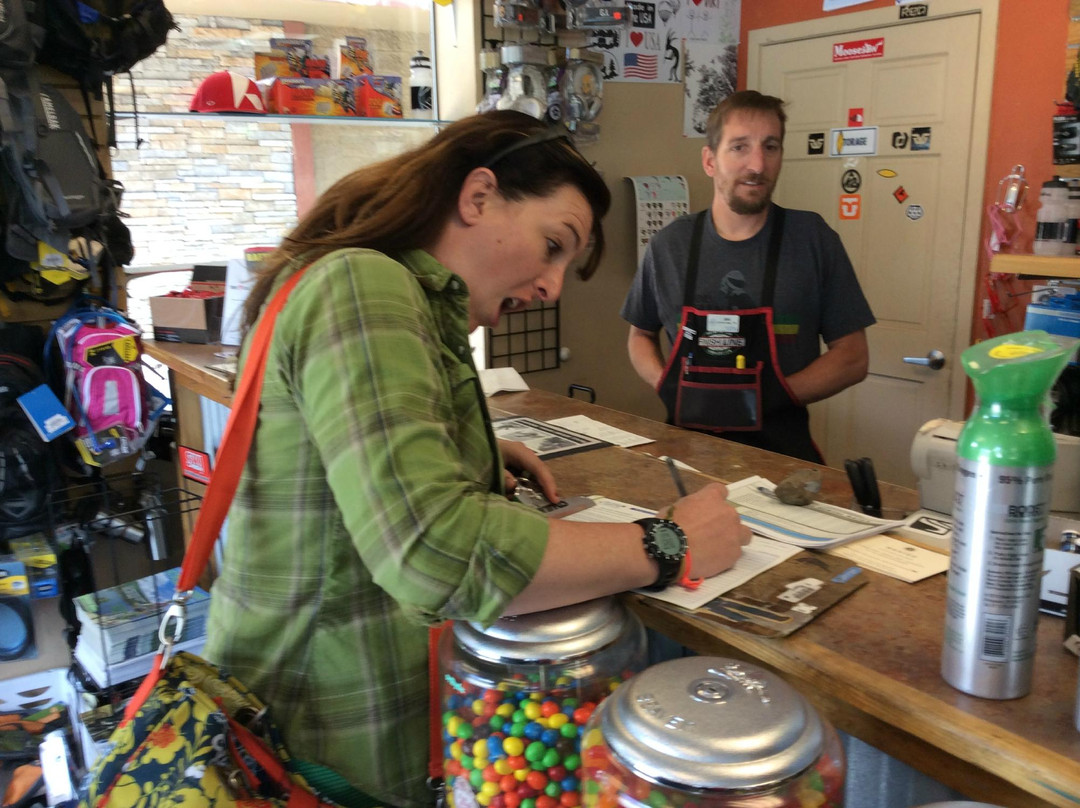 Christy Sports Ski and Snowboard-弗里斯科必去景点