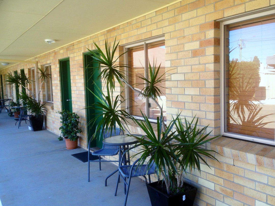 Miles酒店住宿-Windsor Hotel Miles