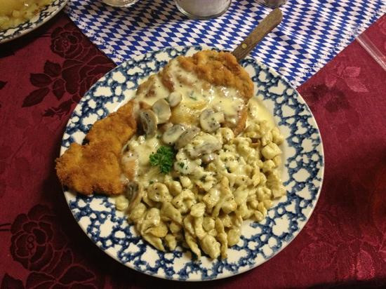 梅卡尼克斯堡餐馆和美食-Josie's German Cafe and Market