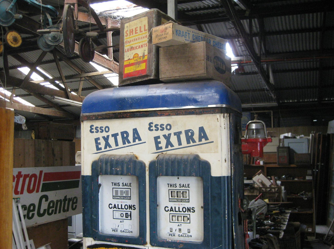 Mailors Flat Antiques-瓦南布尔必去景点