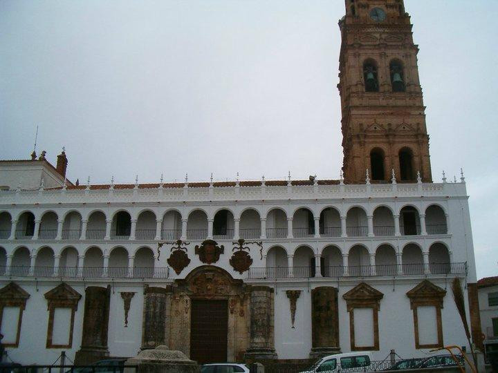 Iglesia Mayor de Nuestra Senora de la Granada景点图片