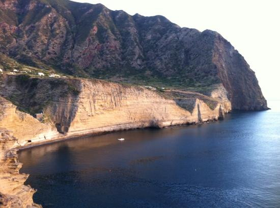 Area Balneabile di Pollara景点图片