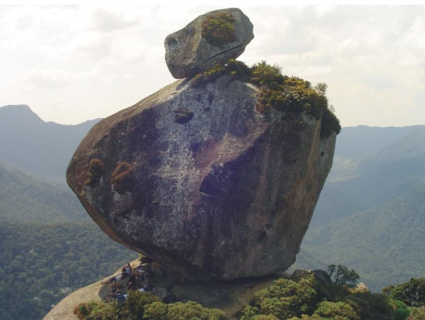 Pedra do Peito do Pombo景点图片