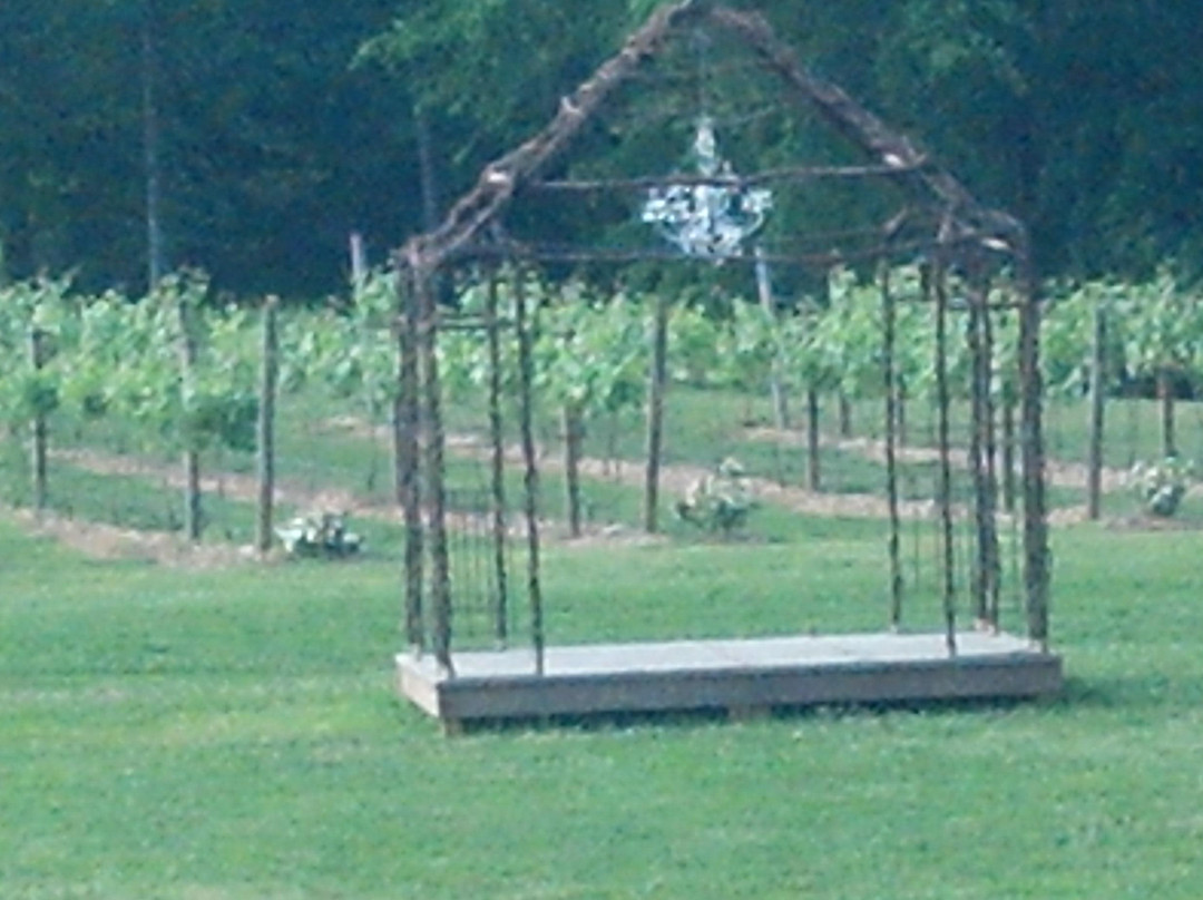 Natchez Hills Vineyard-Hampshire必去景点
