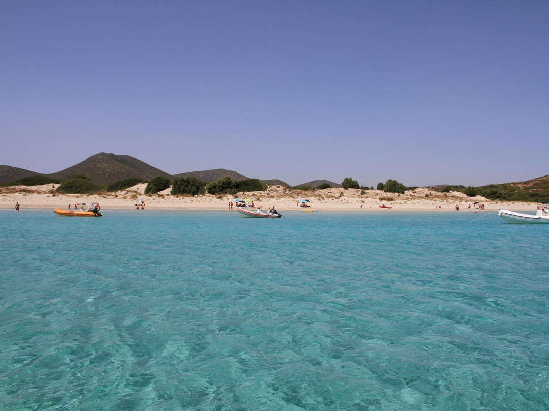 Cala Piombo-Porto Pino必去景点