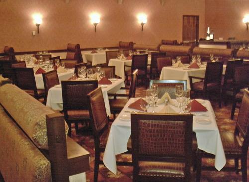 Twin Pine Hotel-餐饮
