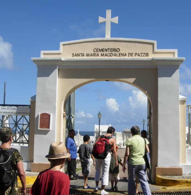 Santa Maria Magdalena de Pazzis Cemetery景点图片
