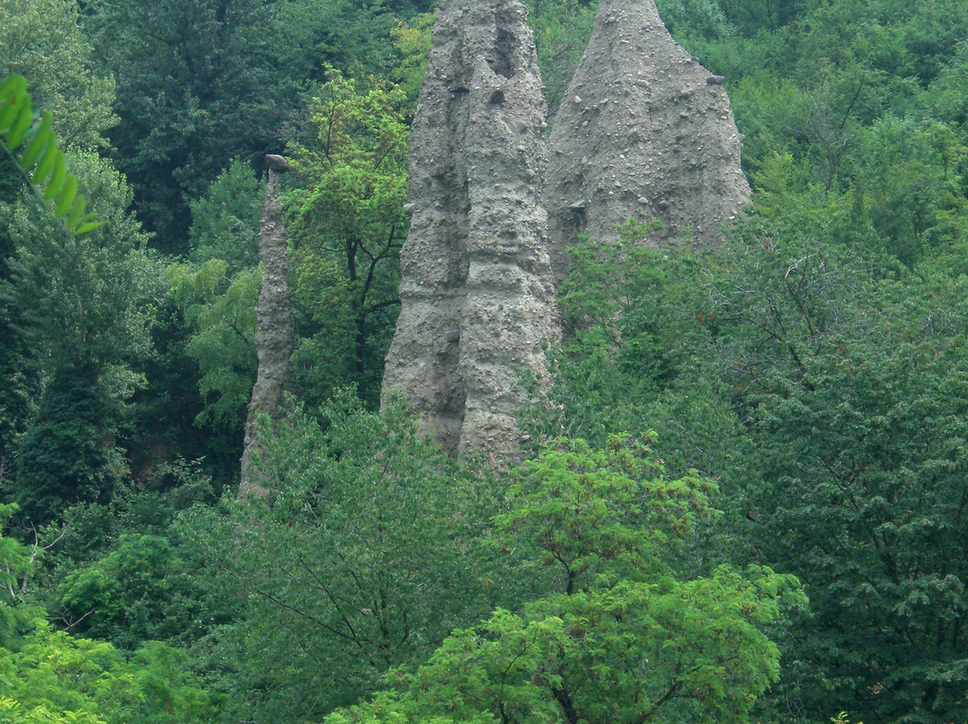 Piramidi di Zone景点图片