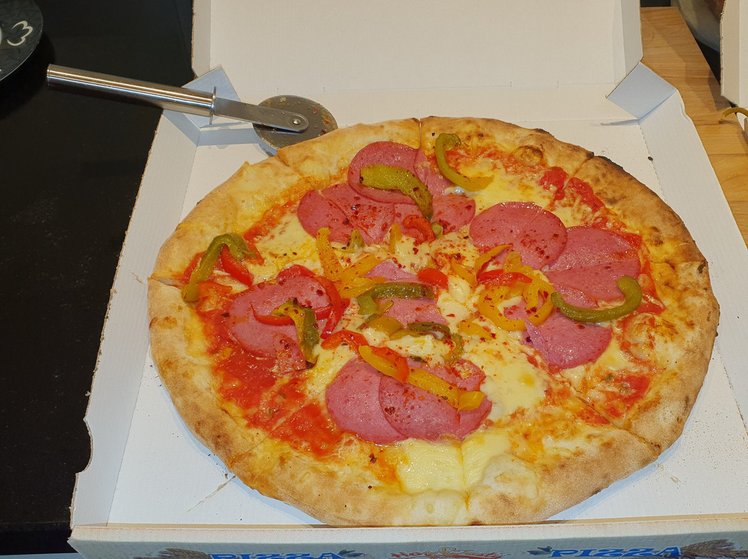 Dettenhausen餐馆和美食-Pizza Vola