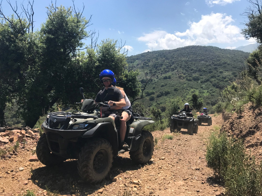 Quad Excursions Cefalù-切法卢必去景点