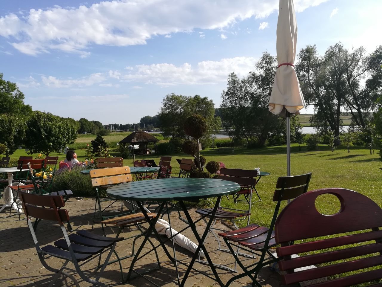 Pension Seeblick-官方