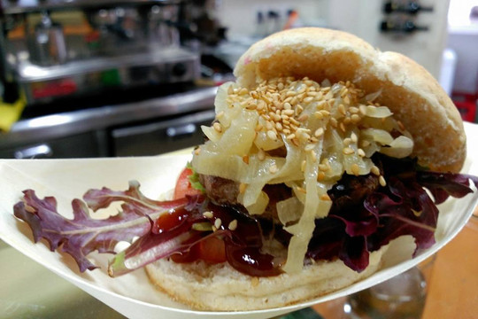 Borriol餐馆和美食-Bar Restaurante L'Abeller