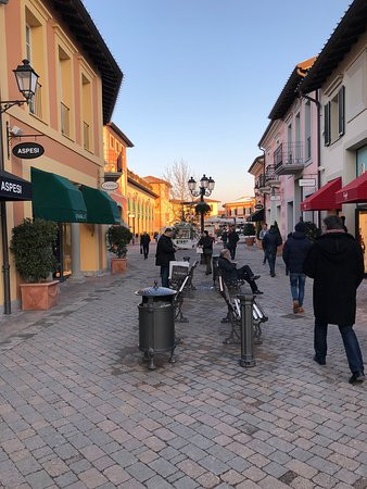 Milan Fashion Guide-米兰必去景点