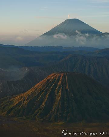 布罗莫火山-婆罗摩腾格里国家公园必去景点