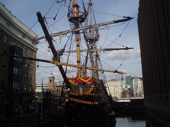 戈尔登汗德号-伦敦必去景点