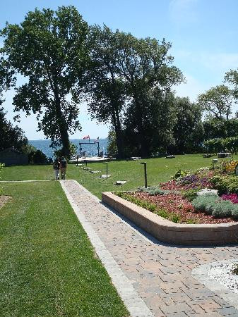 Waupoos Estates Winery景点图片