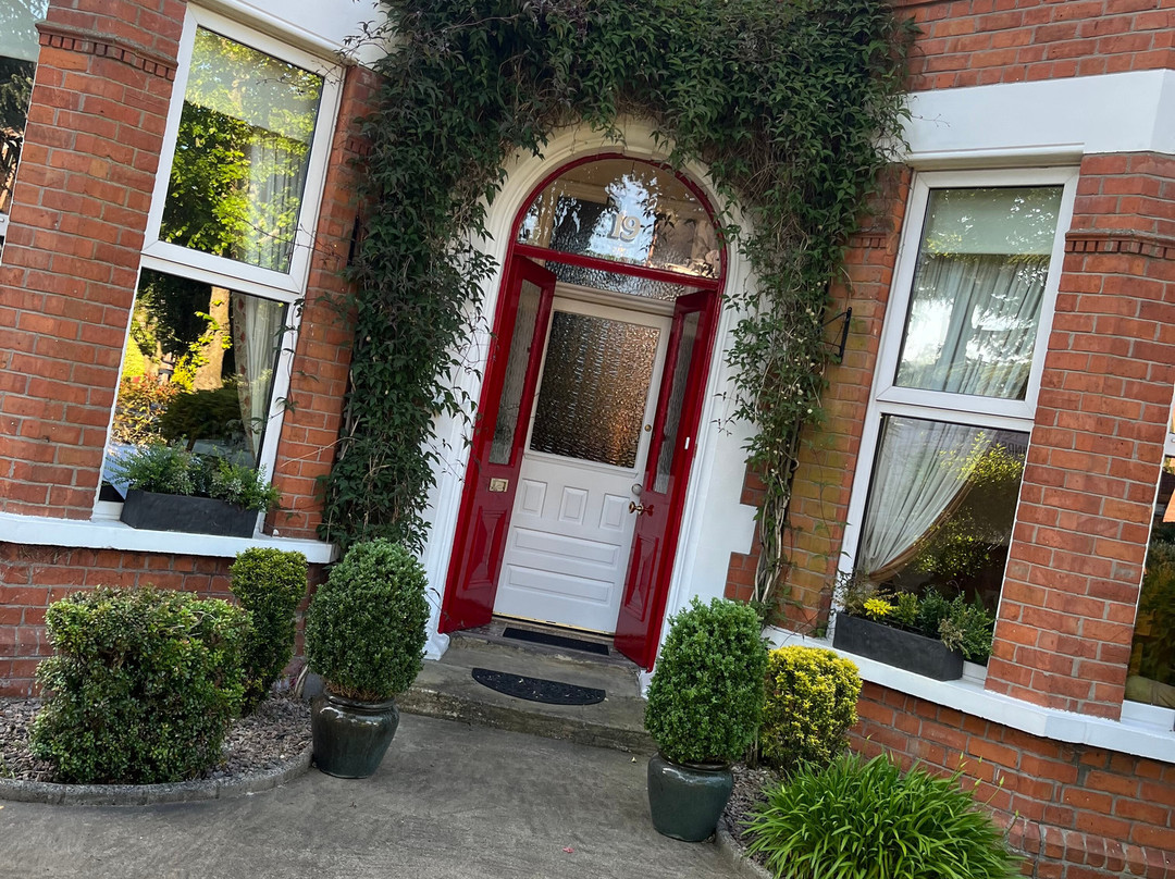 罗斯蕾旅馆主图