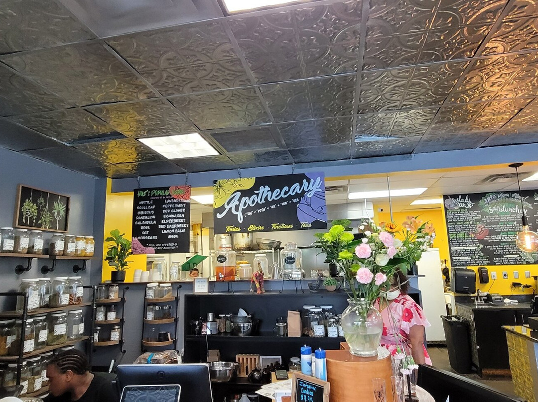 Hue Cafe & Apothecary
