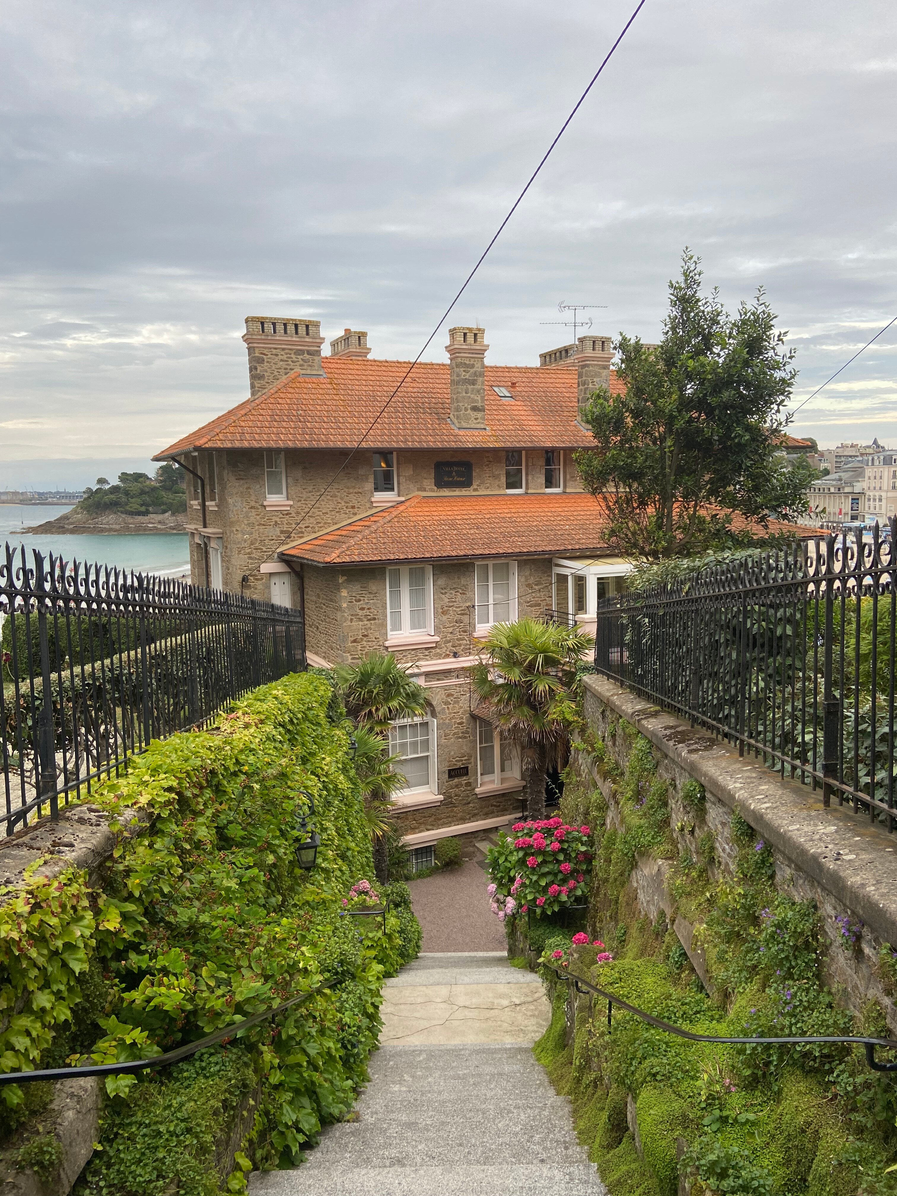 Hôtel Villa Reine Hortense-官方