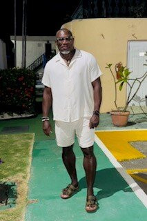 Plum Tree Club主图