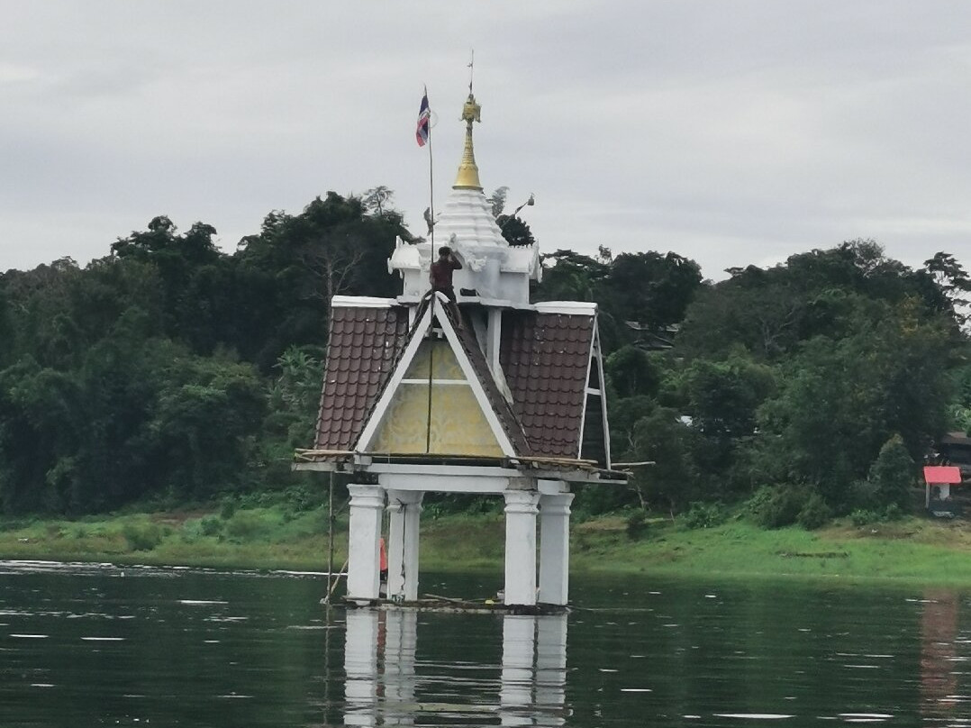 The Underwater Temple景点图片