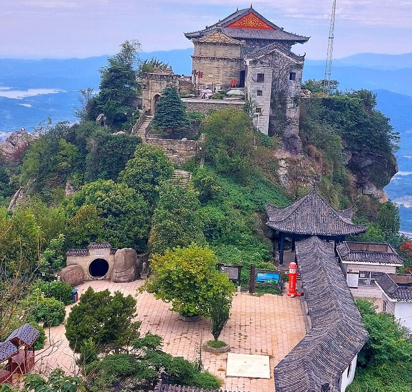 木兰云雾山-武汉市必去景点