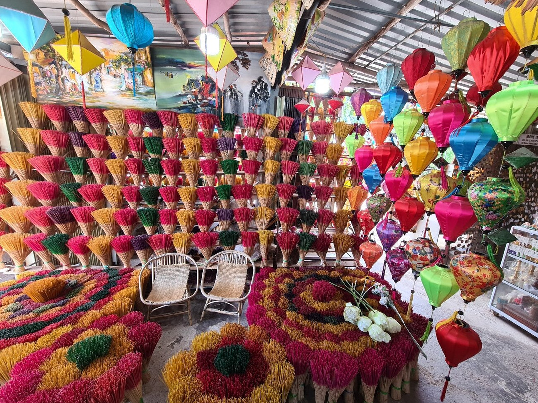 Local Motorbike Tours-顺化必去景点