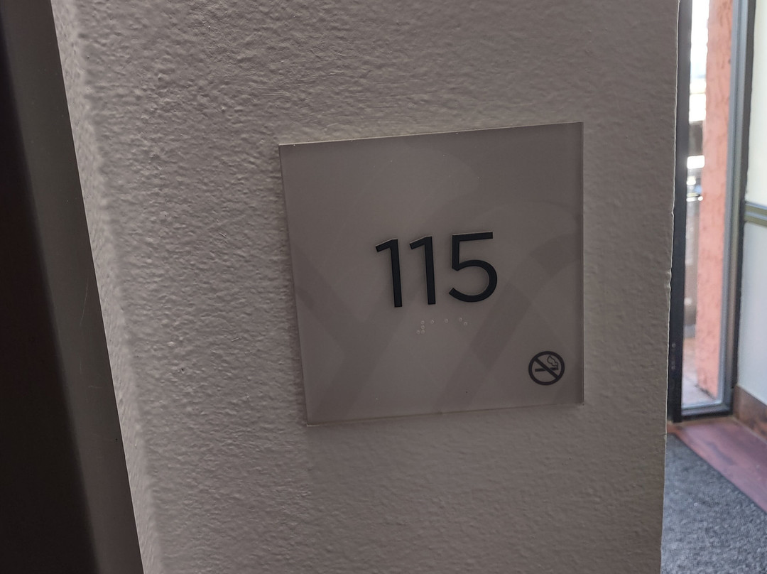 博柔温德姆花园酒店主图