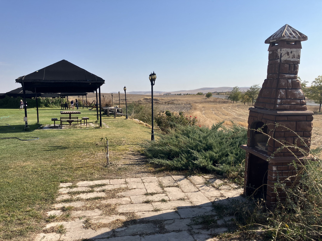 Tepesi Delik (Oresin) Han Cafe