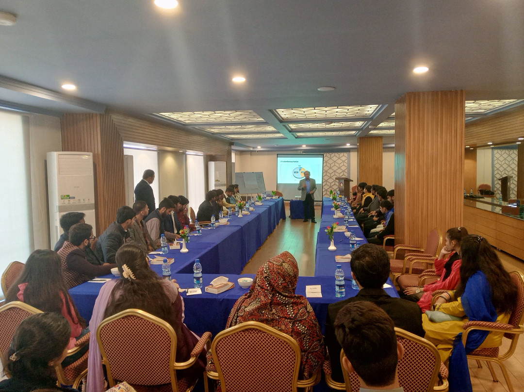 Hotel One Sargodha主图