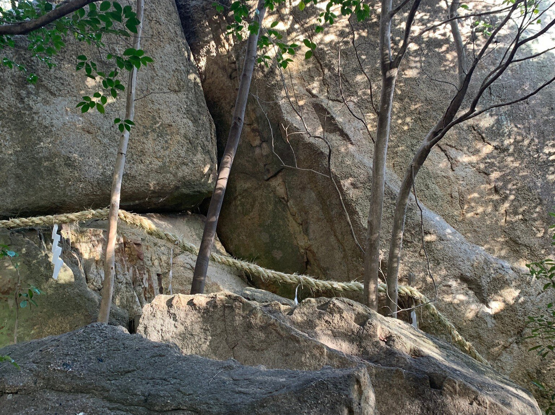 Koshikiiwa Shrine-西宫市必去景点