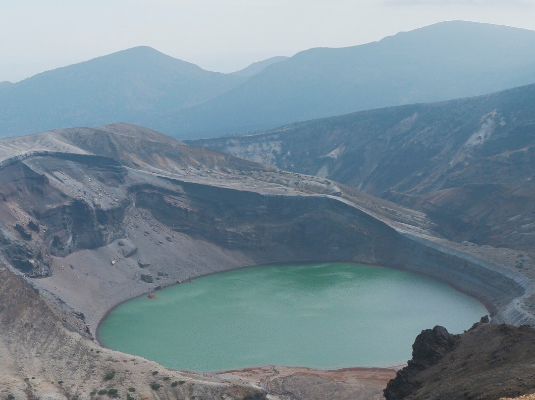 蔵王山 御釜（五色沼）景点图片