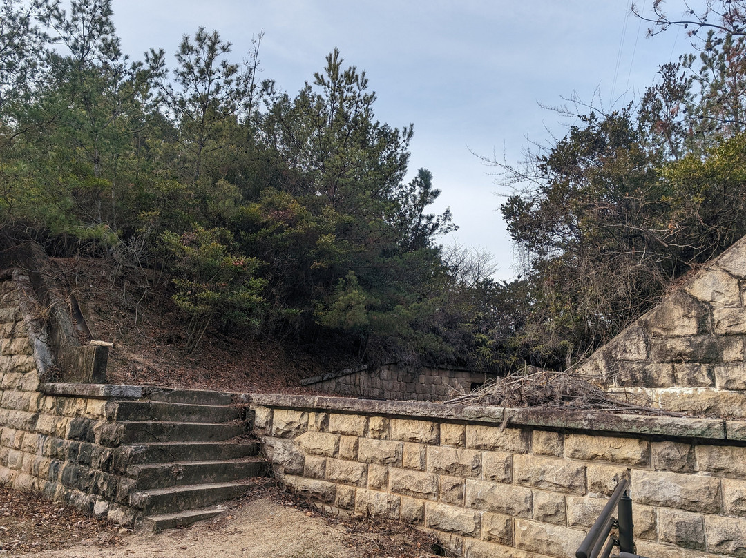 Northern Cannon Battery Remnants-竹原市必去景点