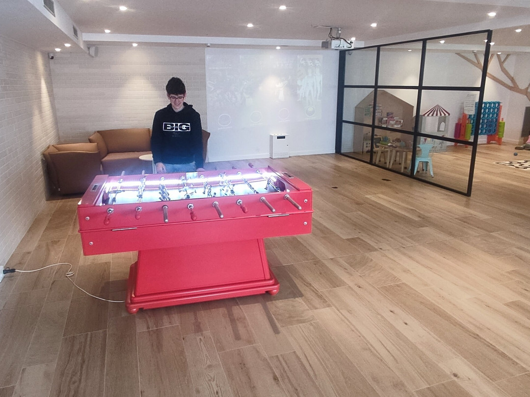 两条河酒店主图