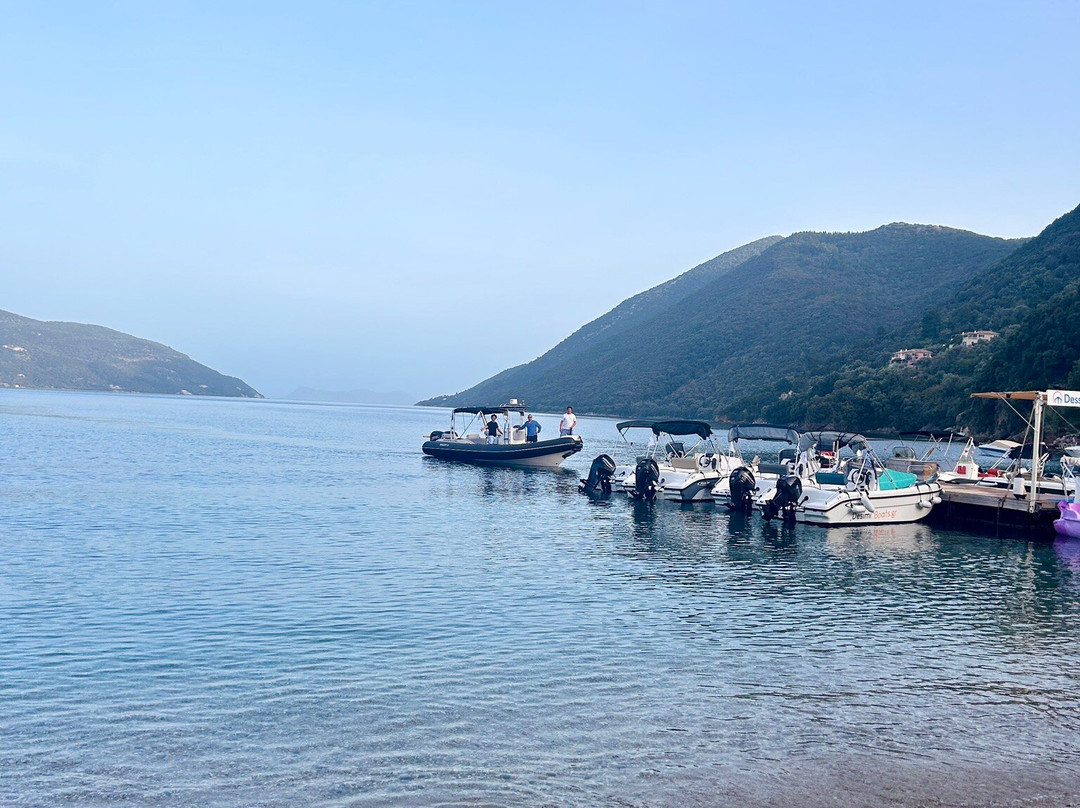 Dessimi Boats-Desimi必去景点