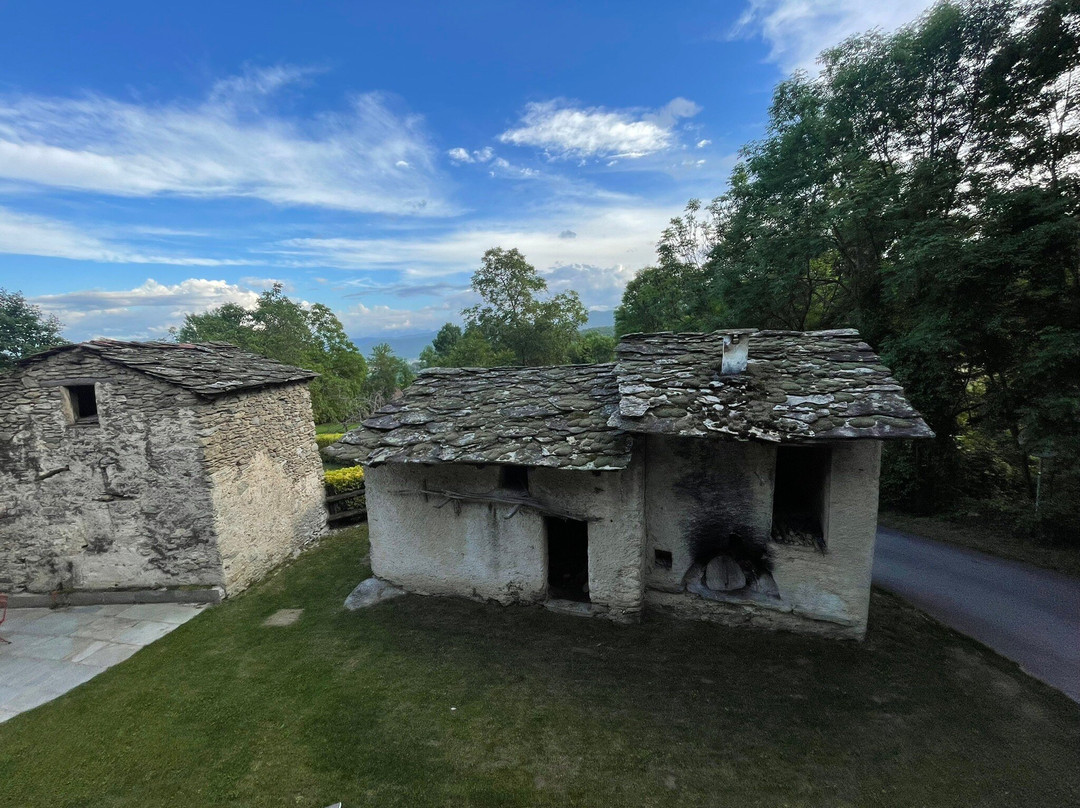 Roccabruna旅游攻略图片