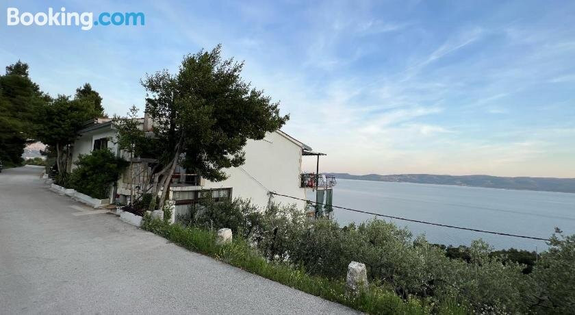 Apartments Grebenar