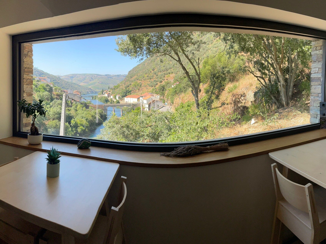 Dois Lagares House主图