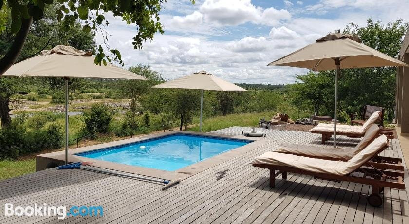 Crocodile Bend主图