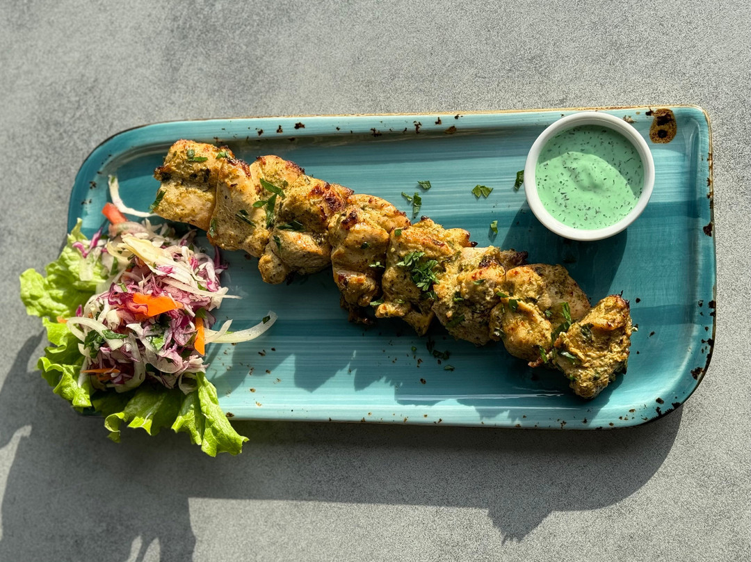 Sky Corner Hotel And Indian Restaurant主图