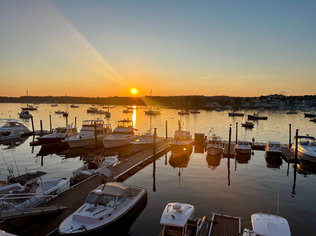 Brown's Wharf Inn主图