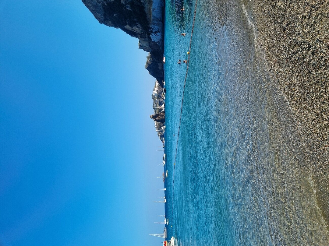 Spiaggia Di Frontone景点图片