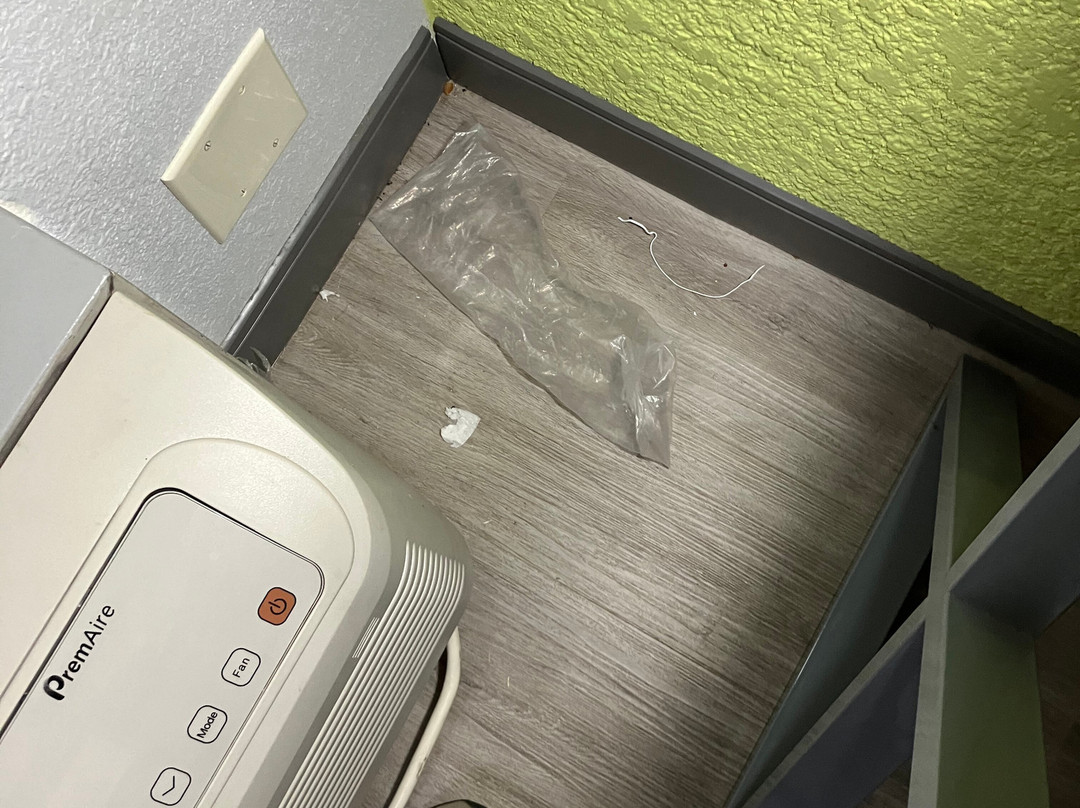 圣路易斯西港贝斯特韦斯特SureStay Plus酒店主图