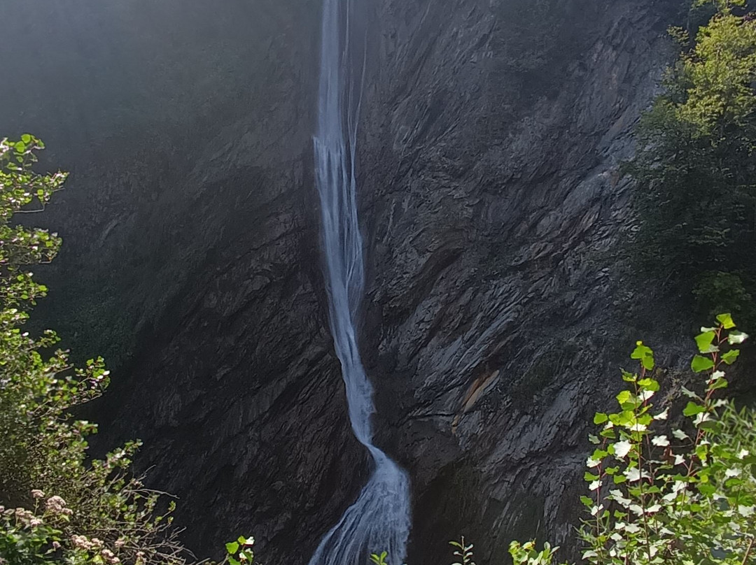 Cascade du Morel景点图片