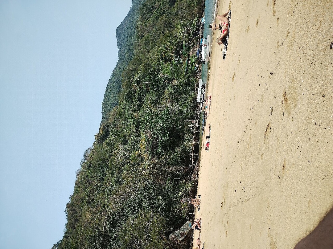 Crena Beach景点图片